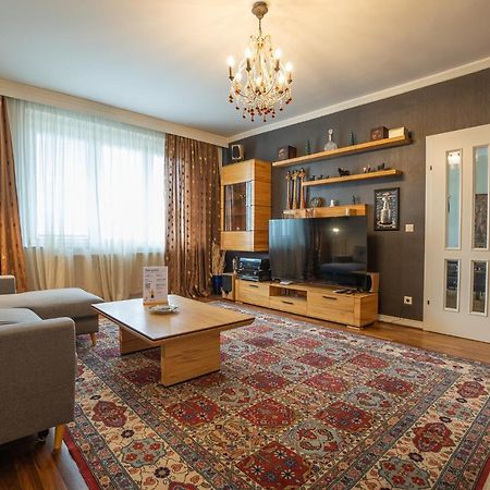 Apartment With A Balcony - 15 Min To City Center Viyana Dış mekan fotoğraf